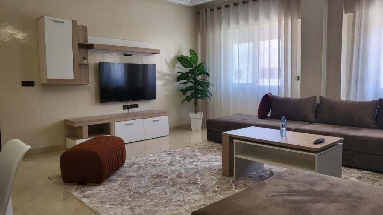 Charming New Large Luxurious Apartment. Tangier Exterior photo